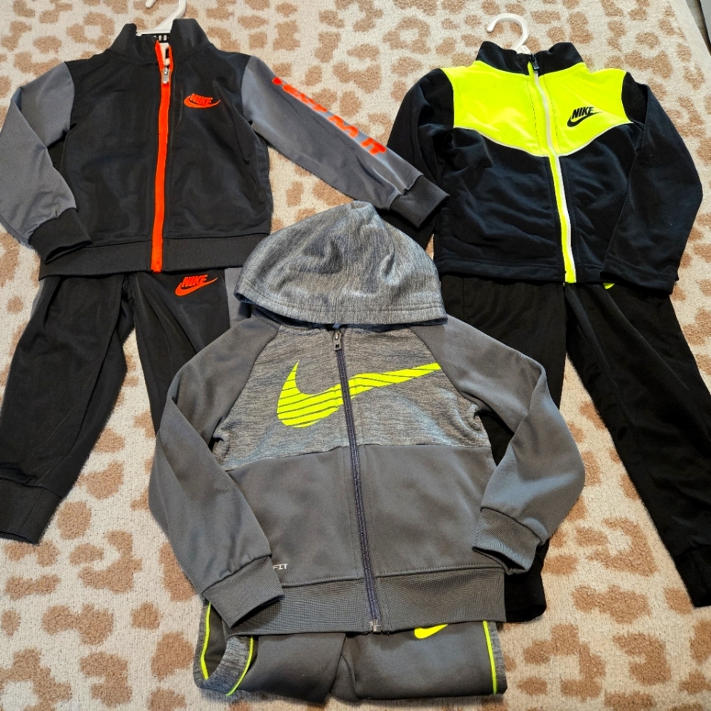 Three Tracksuits Nike 2T Boys